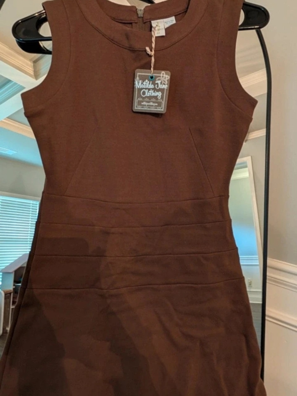 Women's XS Brown Sleeveless Dress